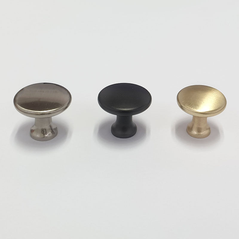 תמונה ממוזערת: Product: ידיות כפתור לארון מטבח דגם K8000 ניקל מוברש
