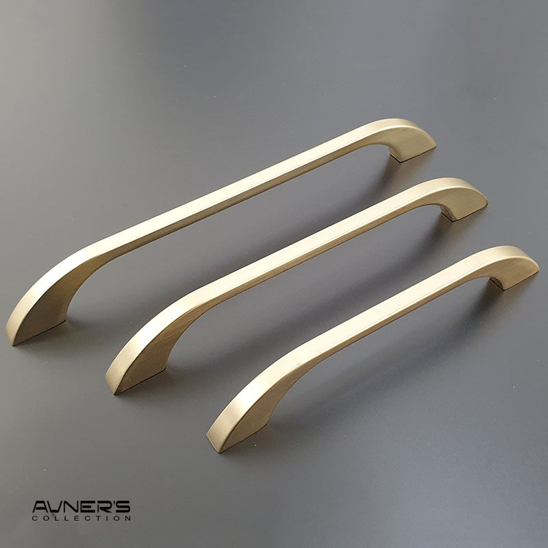 תמונה ממוזערת: Product: ידיות לארונות דגם 1613 במידות זהב מוברש
