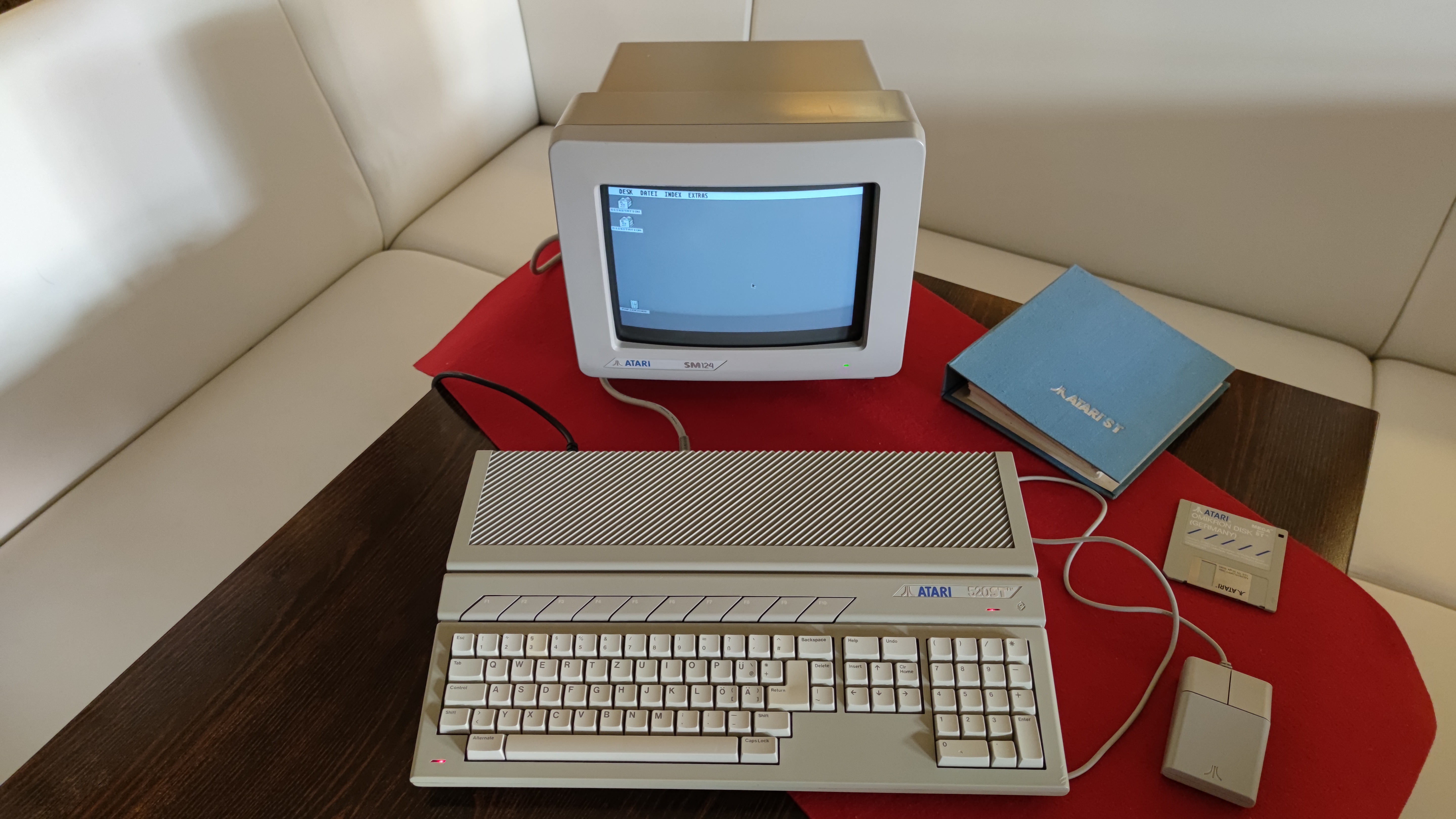 Atari 520STFM — USA, 1986.