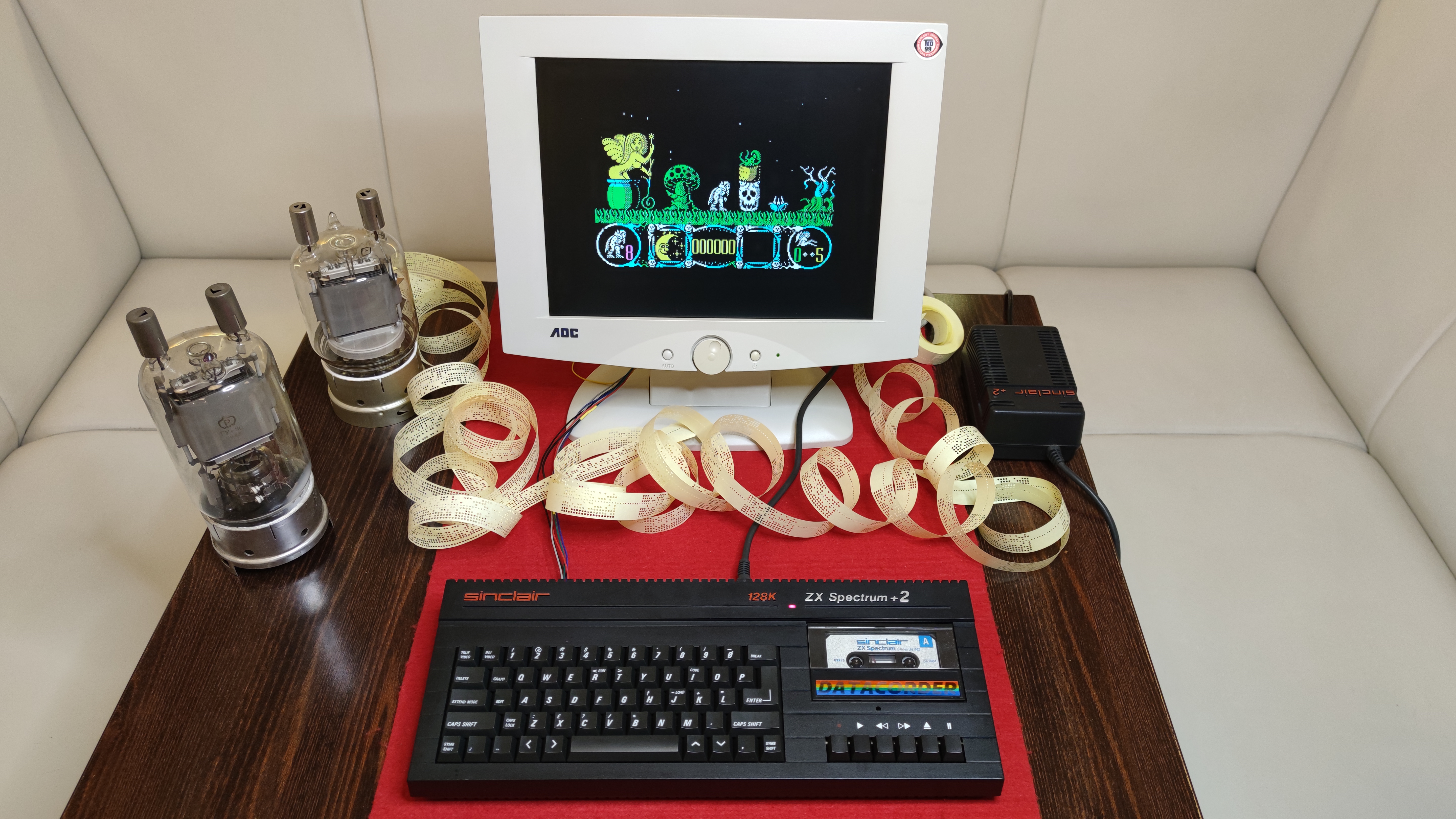 Sinclair ZX Spectrum +2B Issue 2 — Anglie, 1988.