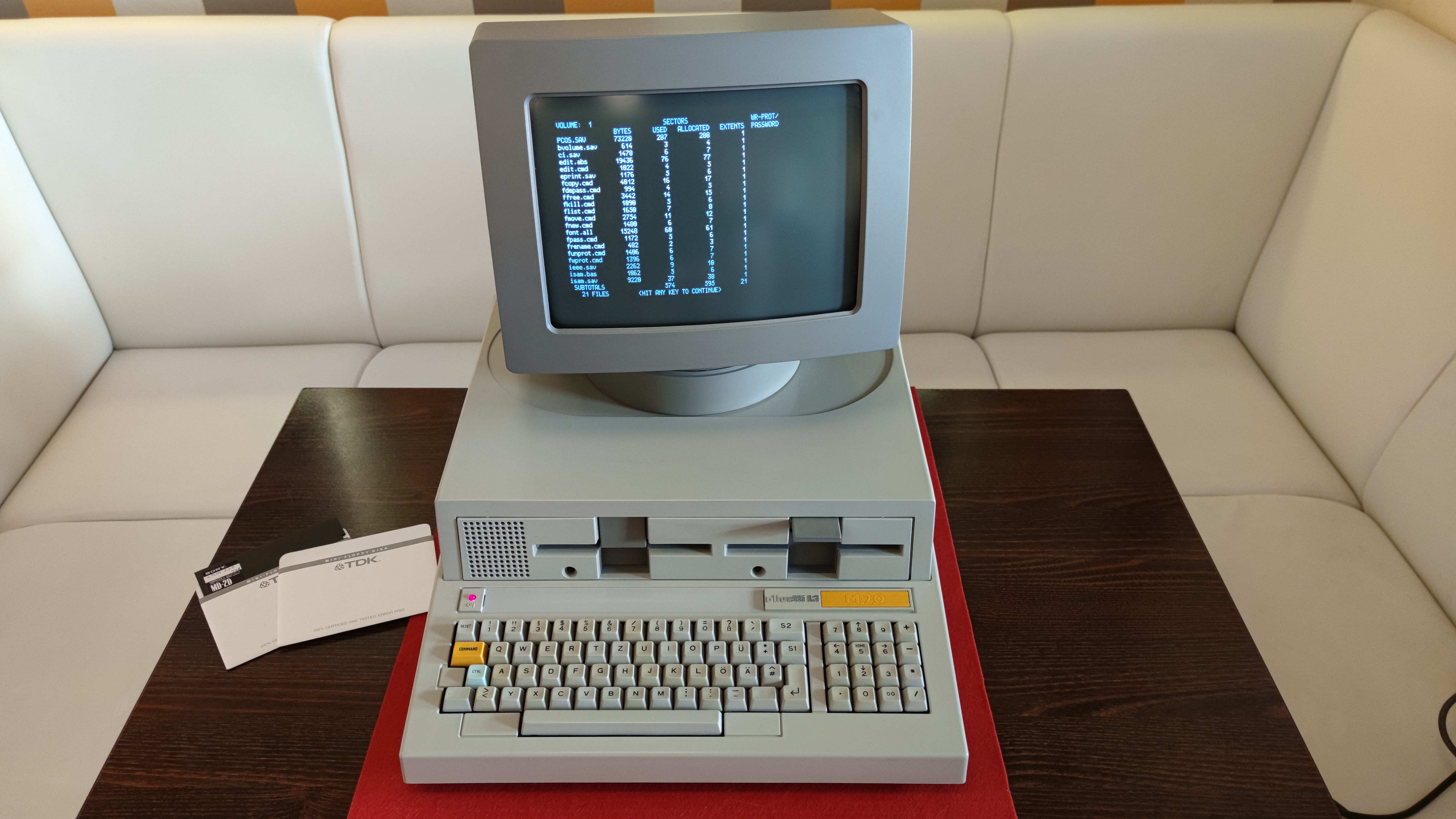 Olivetti L1 M20 — Itálie, 1983.