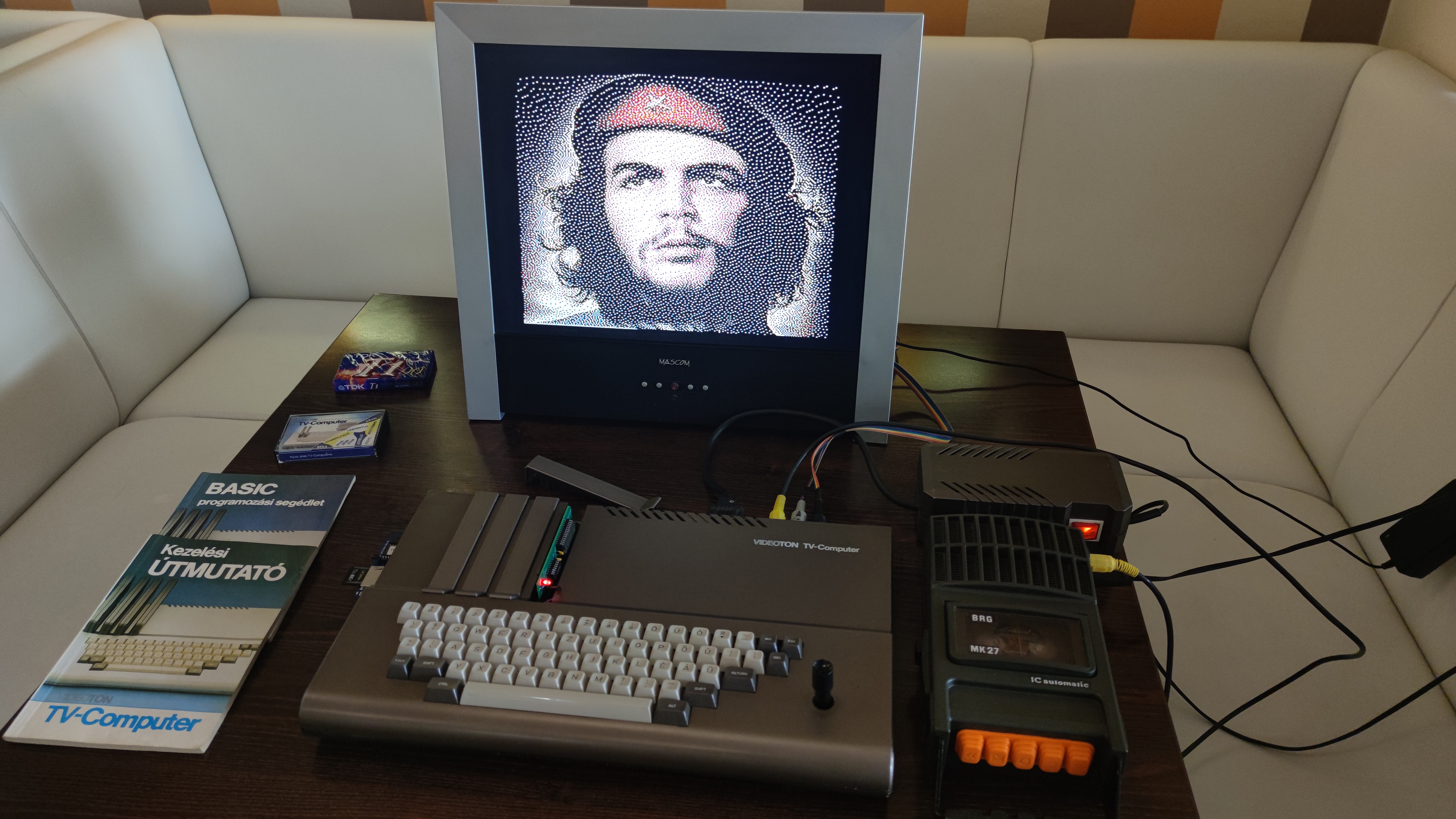 Videoton TV Computer — Maďarsko, 1983.
