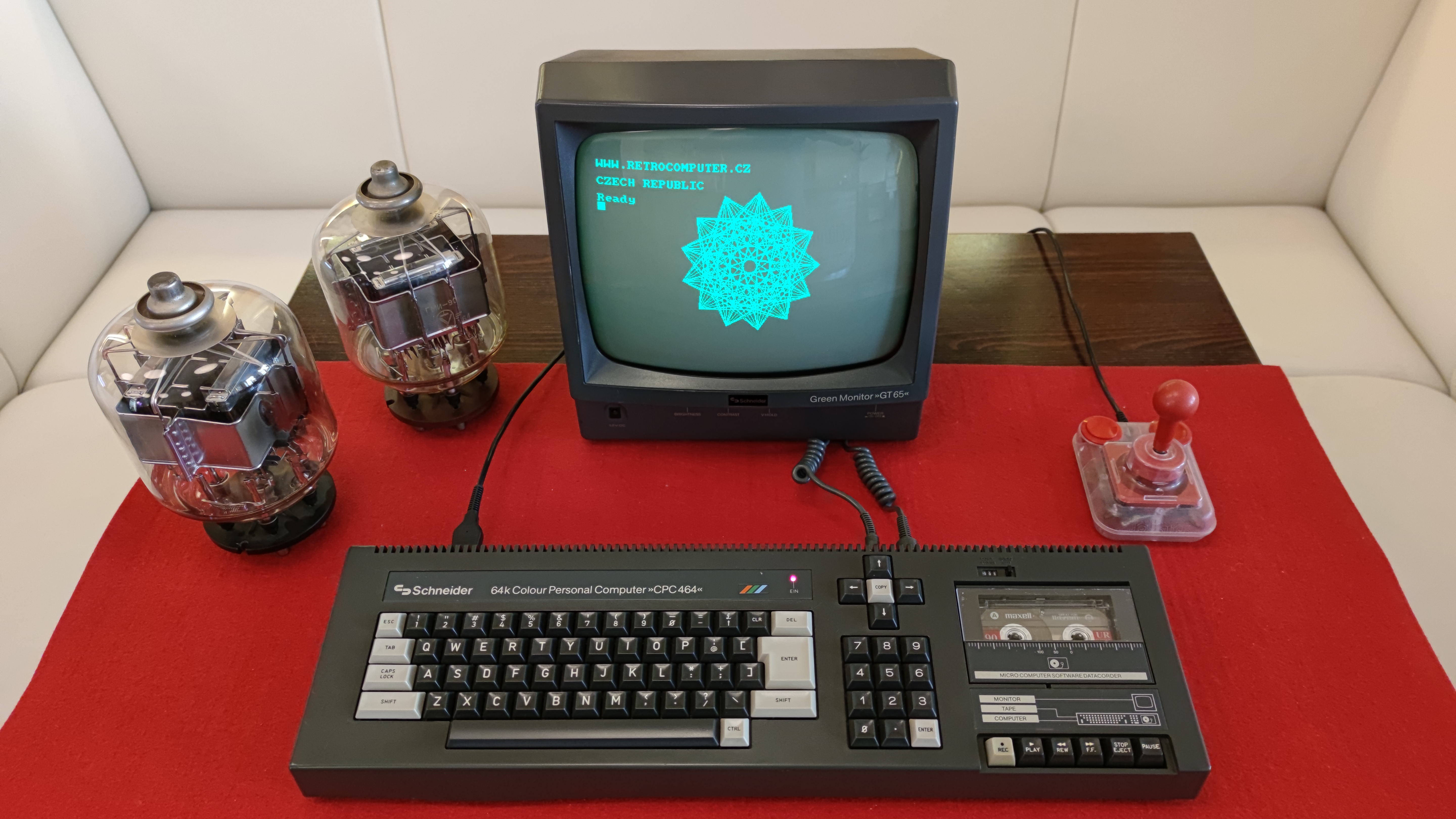 Schneider CPC 464 — Západní Německo, 1984.