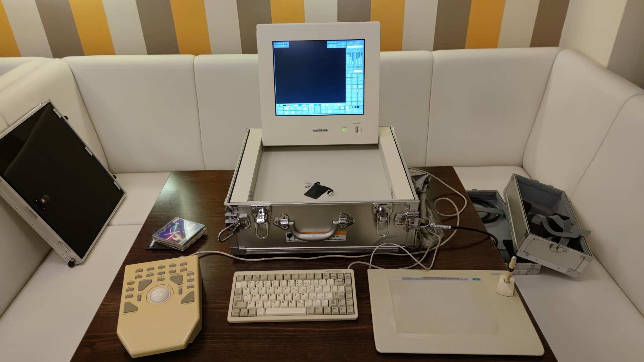 Shima Seiki Supermicro SDSII — Japonsko, 1997.