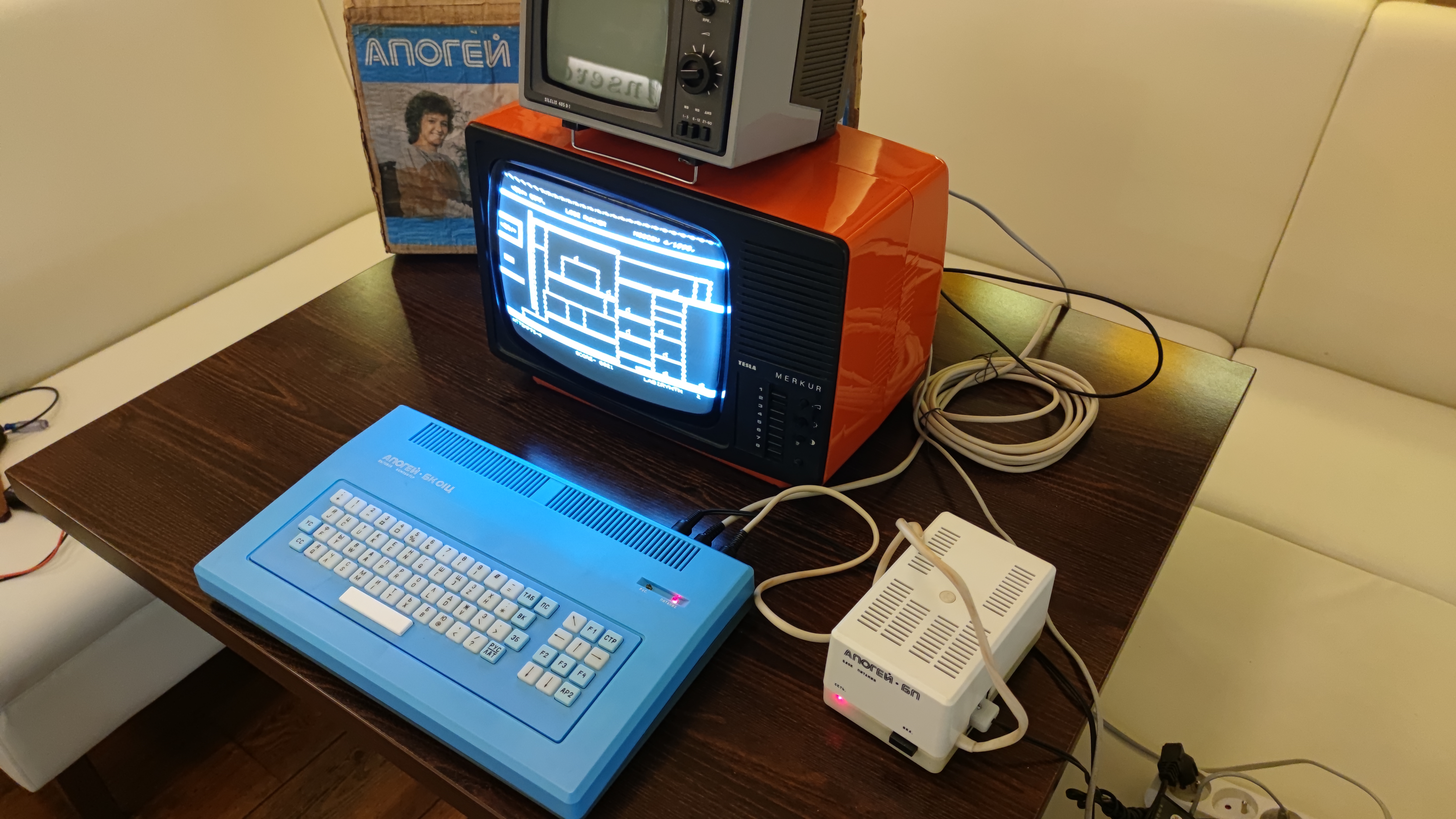 Apogey BK-01C (Апогей БК-01Ц) — SSSR, 1988.