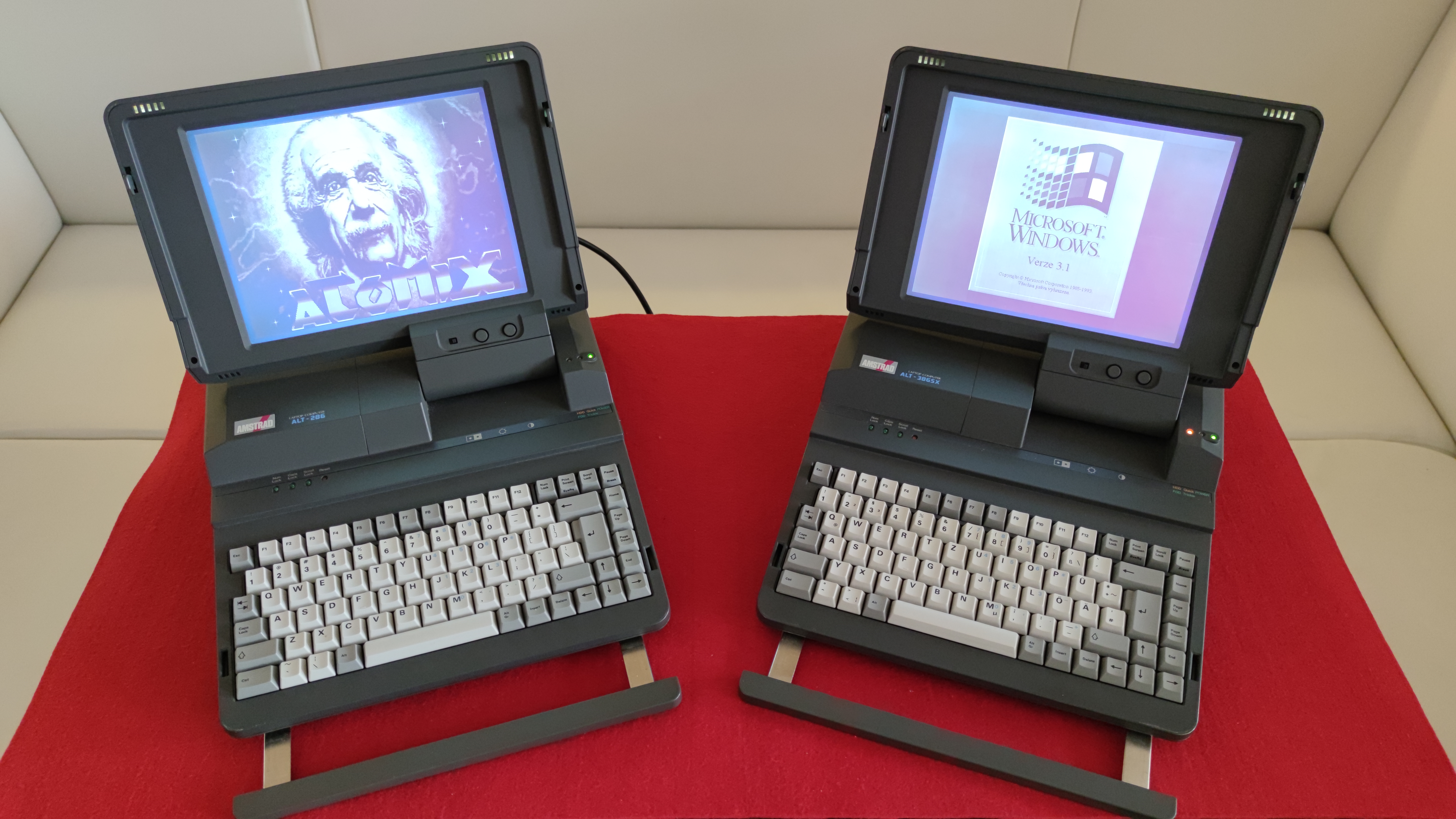 Amstrad ALT-286 + ALT-386SX — Anglie, 1988/1989.