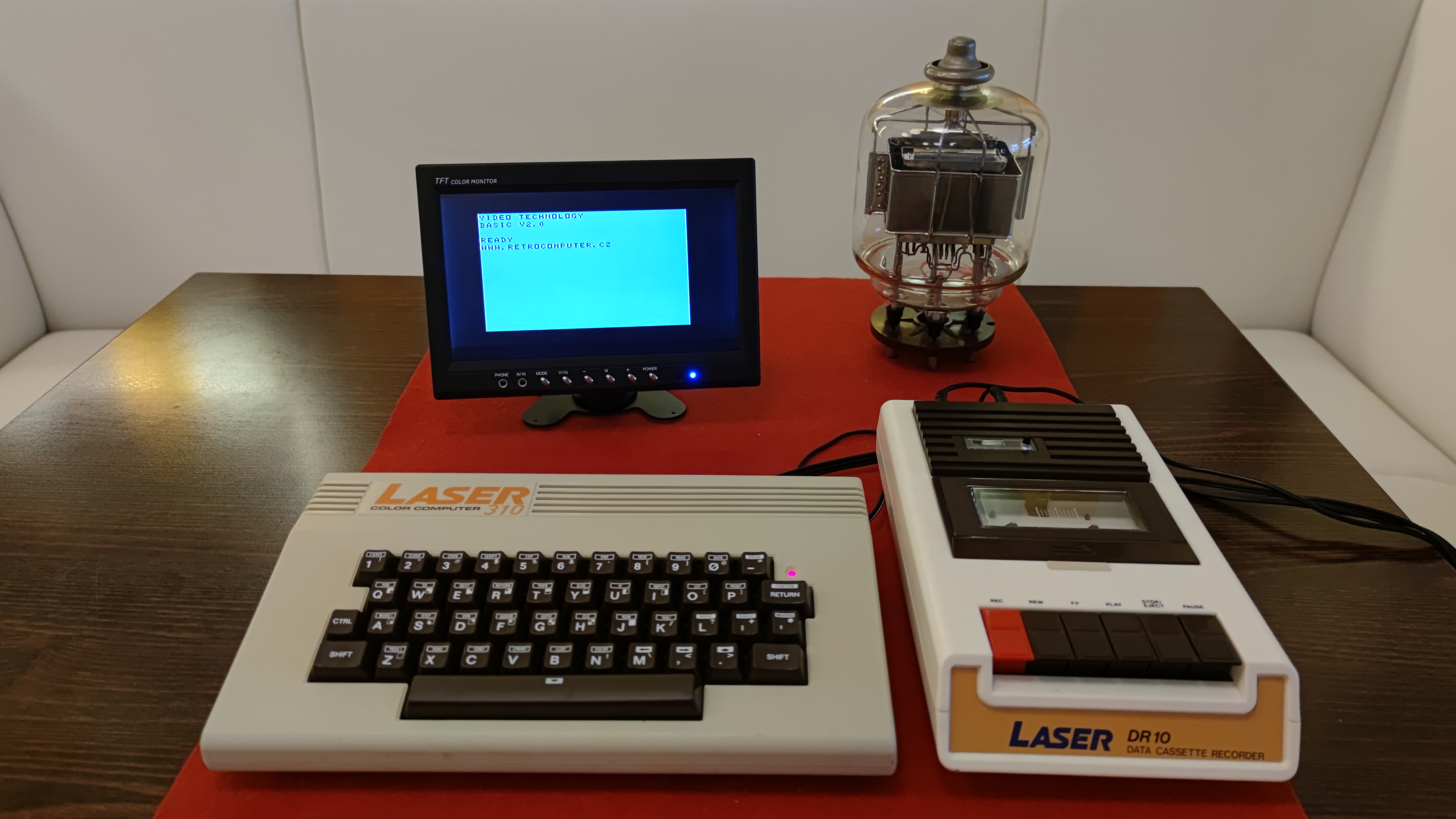 VTech Laser 310 — Hongkong, 1984.