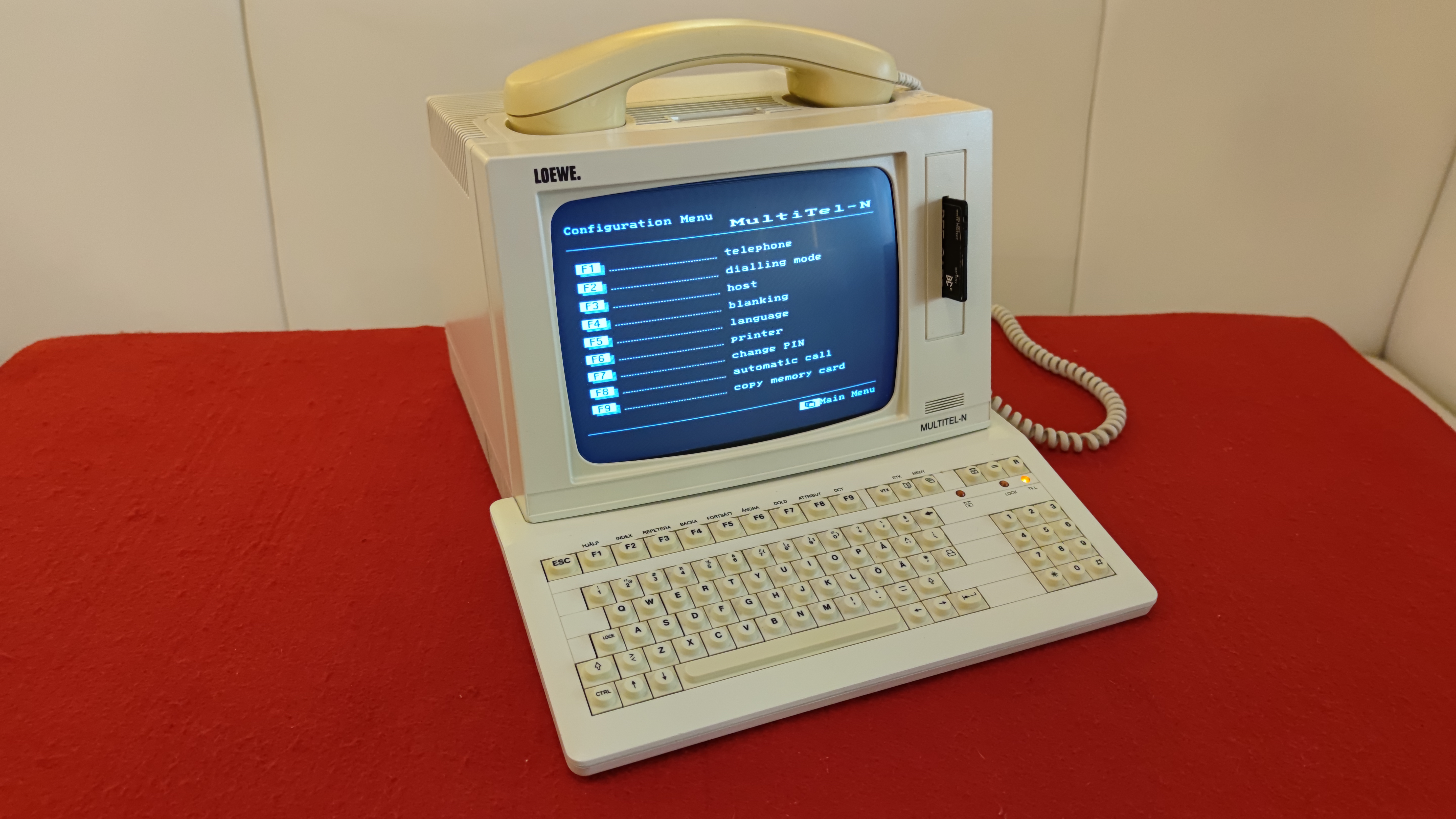 Loewe MultiTel-N — Západní Německo, 1988.