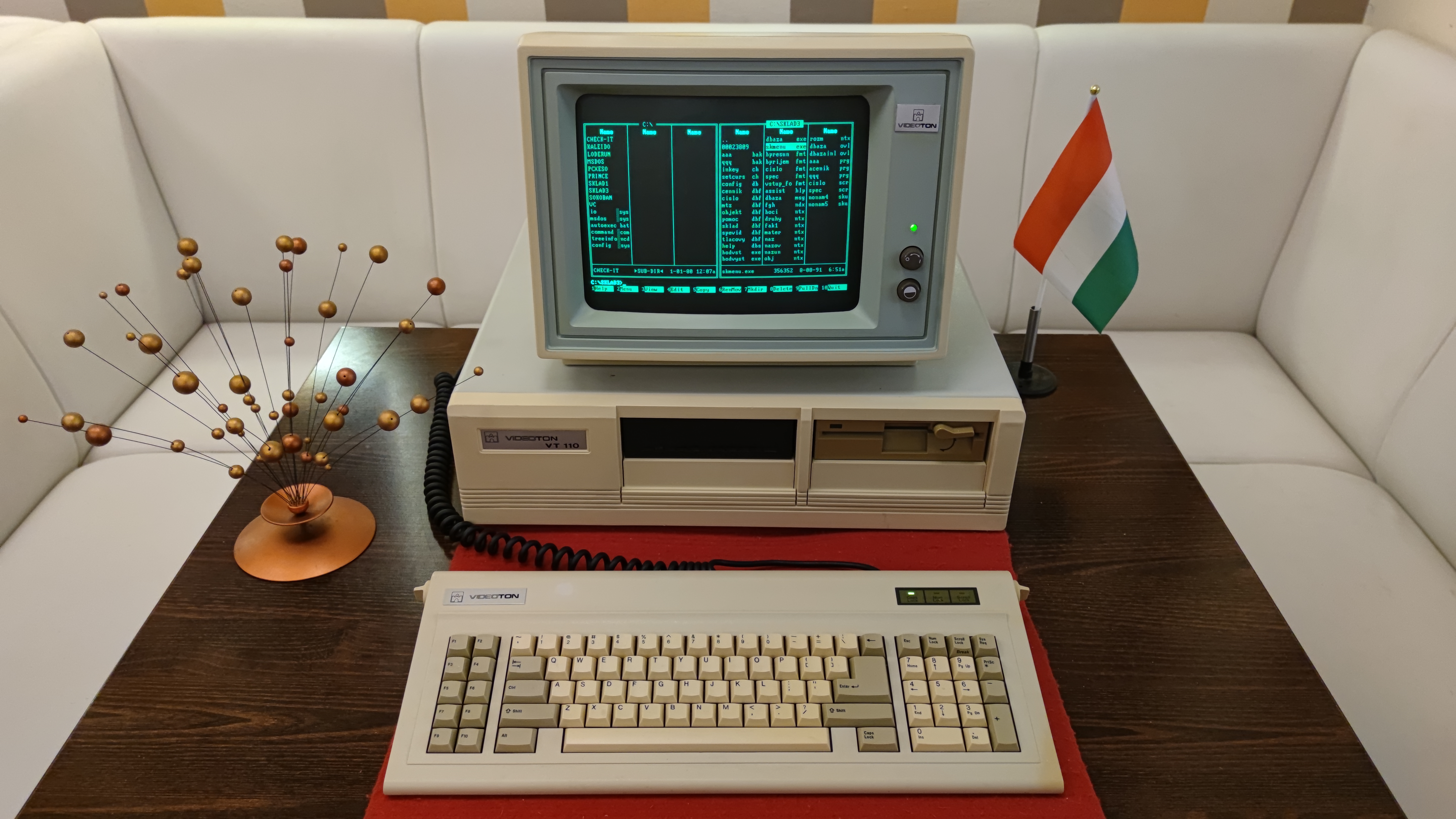 Videoton VT 110 — Maďarsko, 1986.