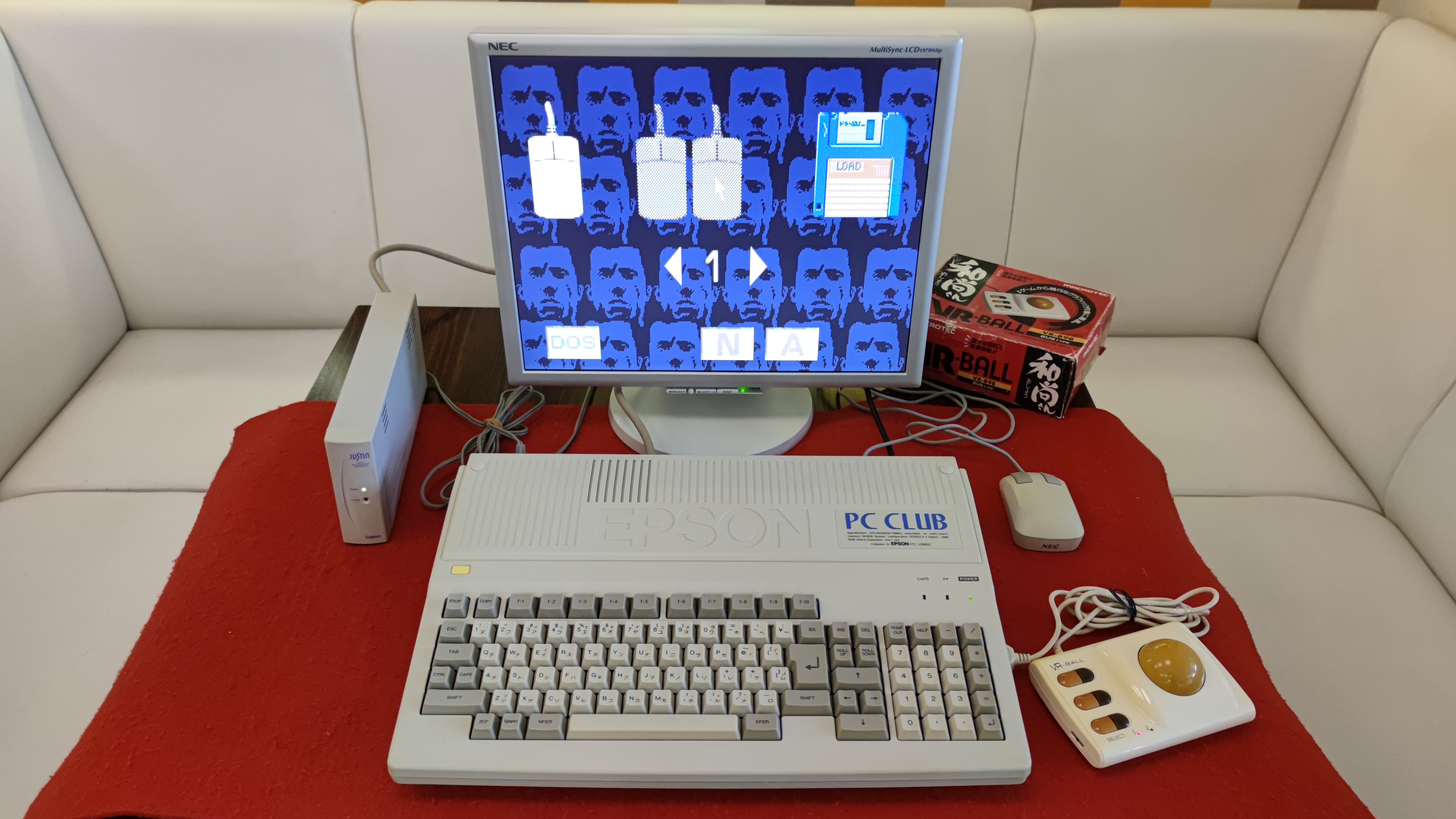 Epson PC Club PC-286C (Zabiják Amigy) — Japonsko, 1990.