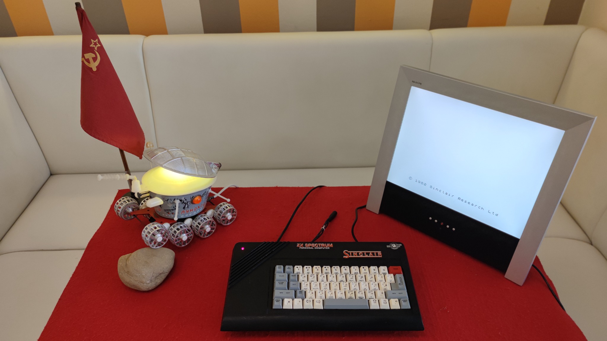 ZX Spectrum 48K (generický klon) — SSSR, 1988.