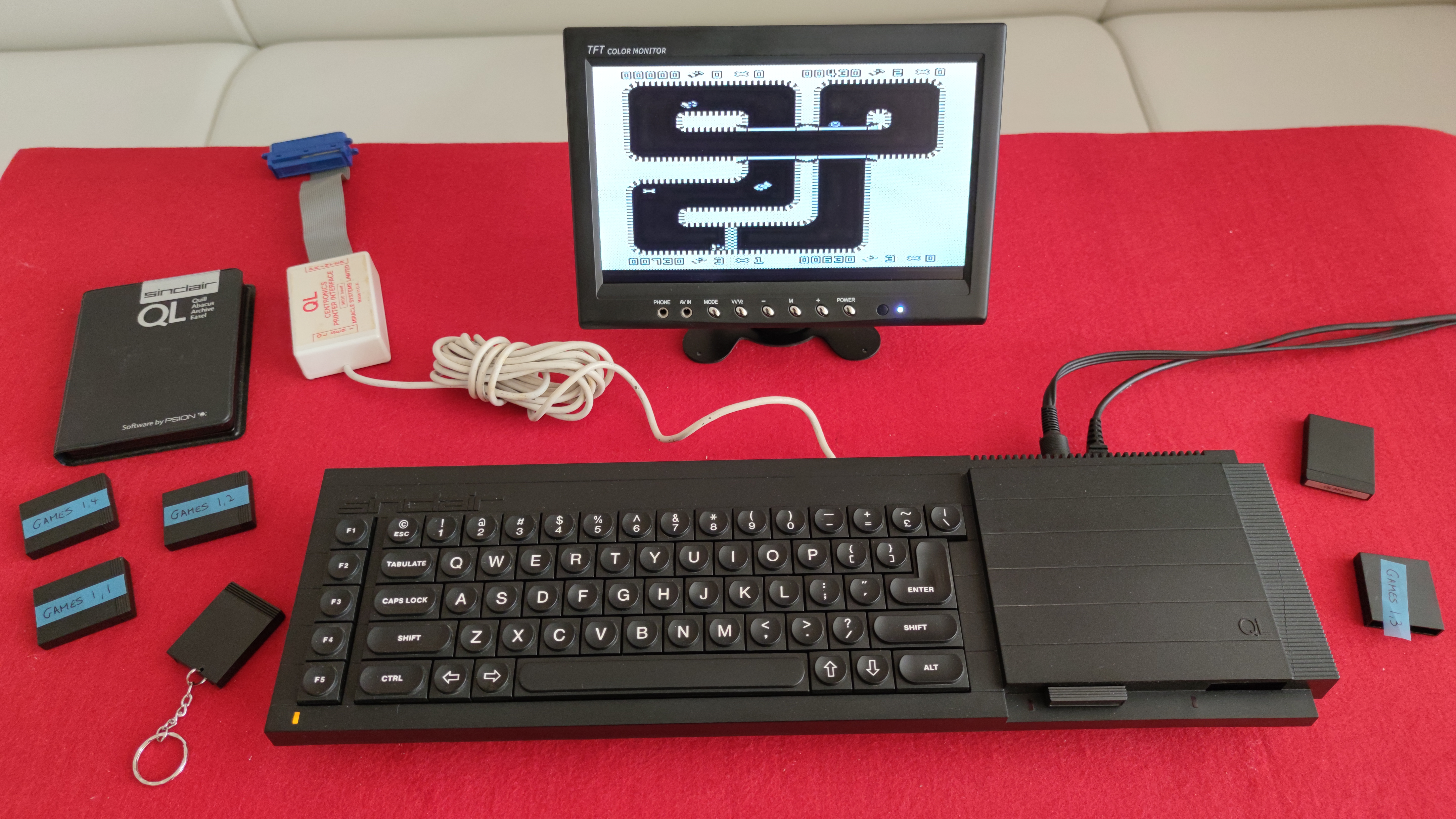 Sinclair QL — Anglie, 1984.