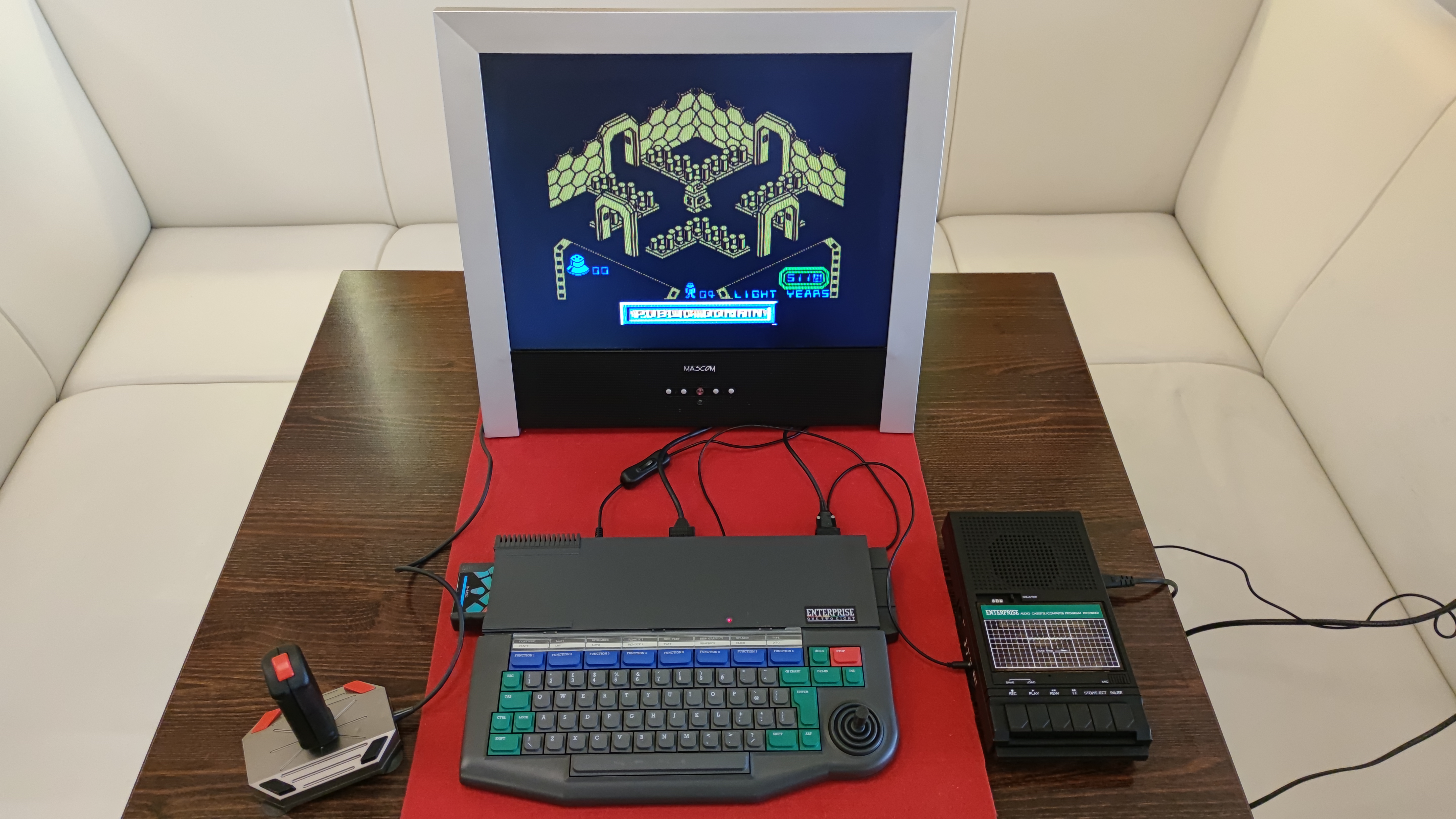 Enterprise 128 — Anglie, 1984.