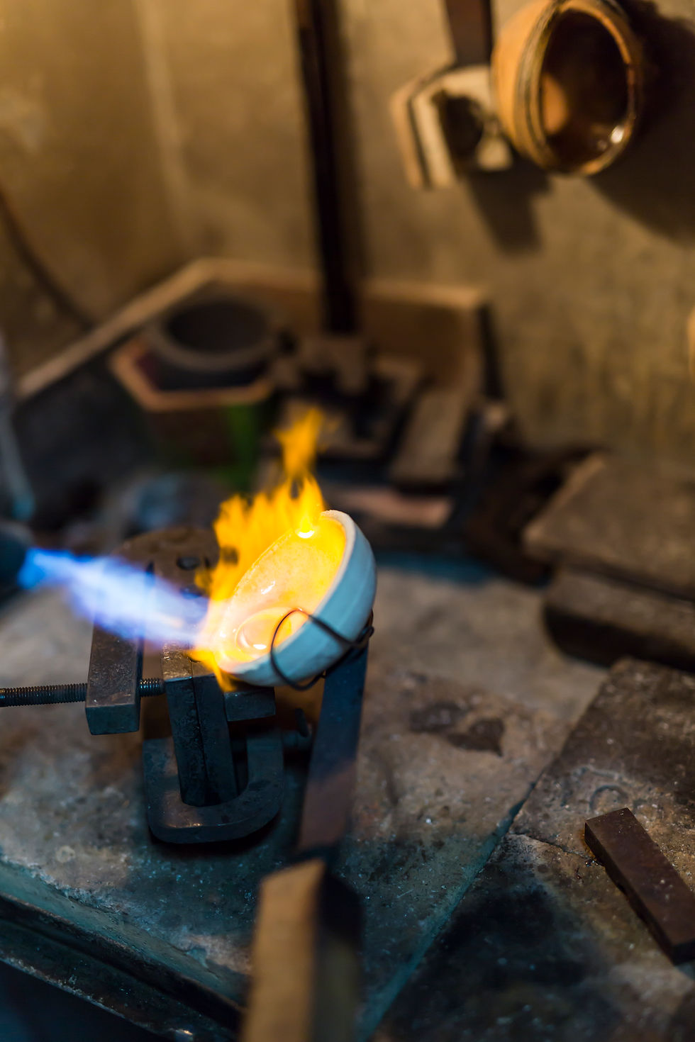 jeweler-melting-gold