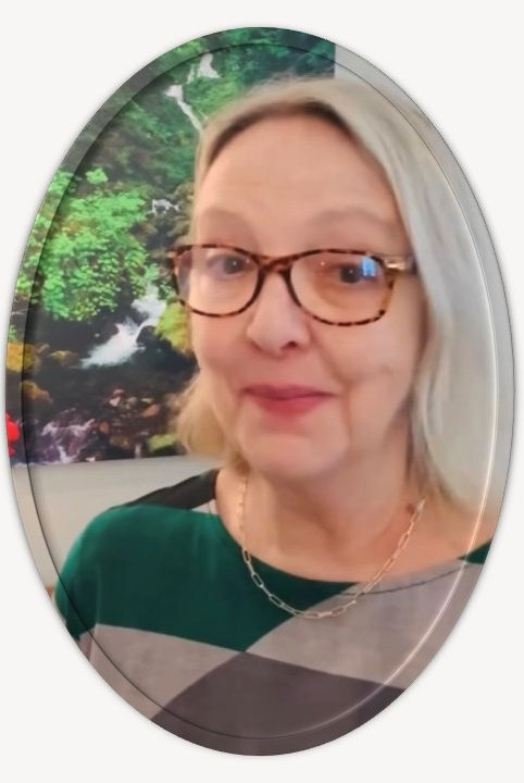Joyce blended oval 