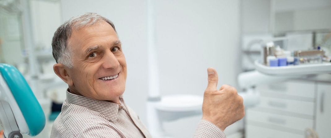 Eastgate Dental Bristol- header photo2_edited.jpg