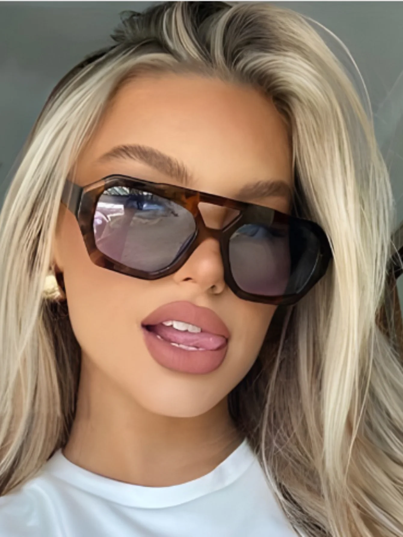 Cross Border European and American Double Beam Irregular Sunglasses 2023 New Ret