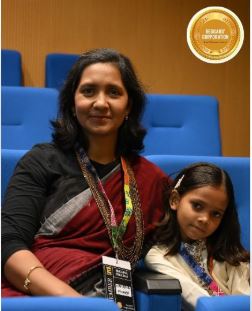 A shy yet smart Khusboo with her Badi Mummy at “The Last Beggar” book launch in Aug2025