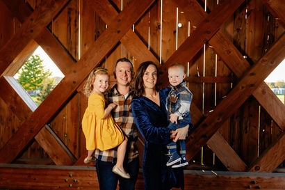 family photos outdoors in CT, family photos at park, family of four portrait