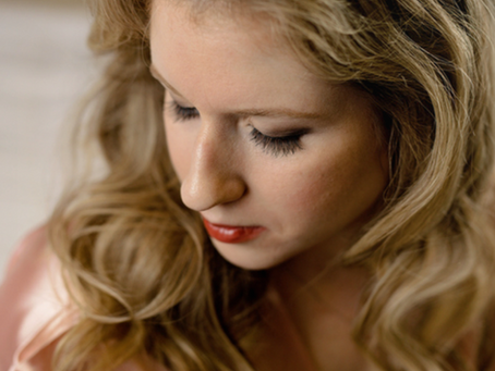 Everything You Need to Know Before Your Boudoir Session at Luz Photography