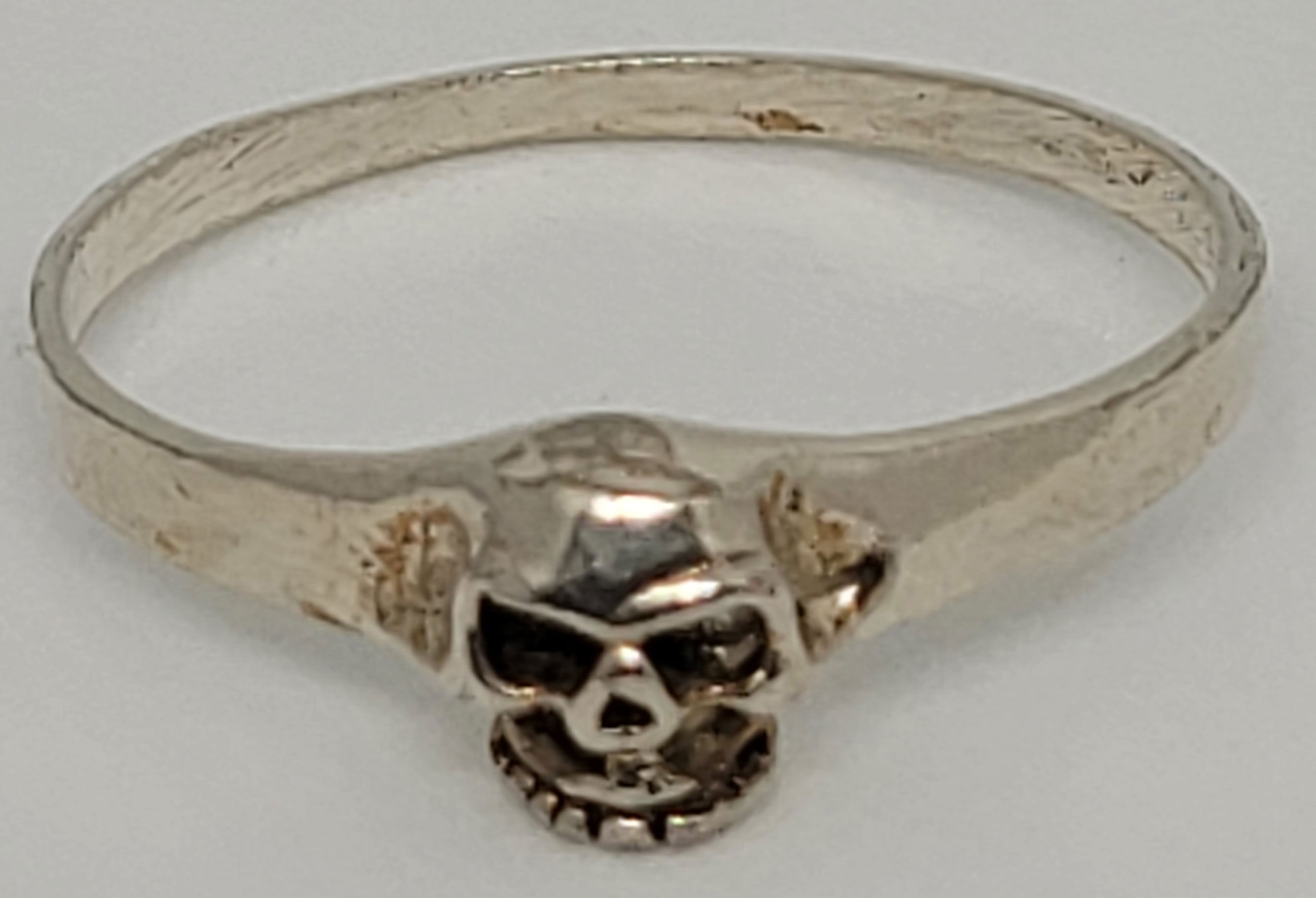 Small Skull Head Ring