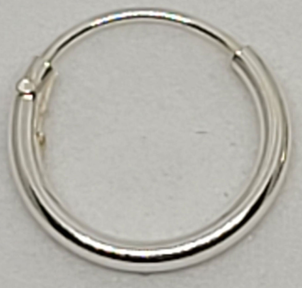 Thumbnail: Silver Hoop Earrings 17mm