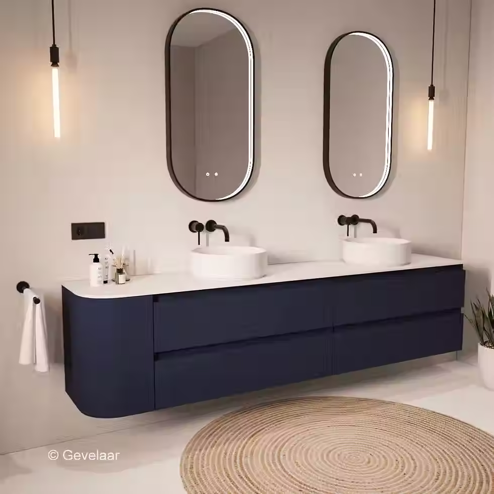 Thumbnail: SoXeL badmeubel intens blauw afgeronde hoek dubbel afdekblad mat wit links 230cm
