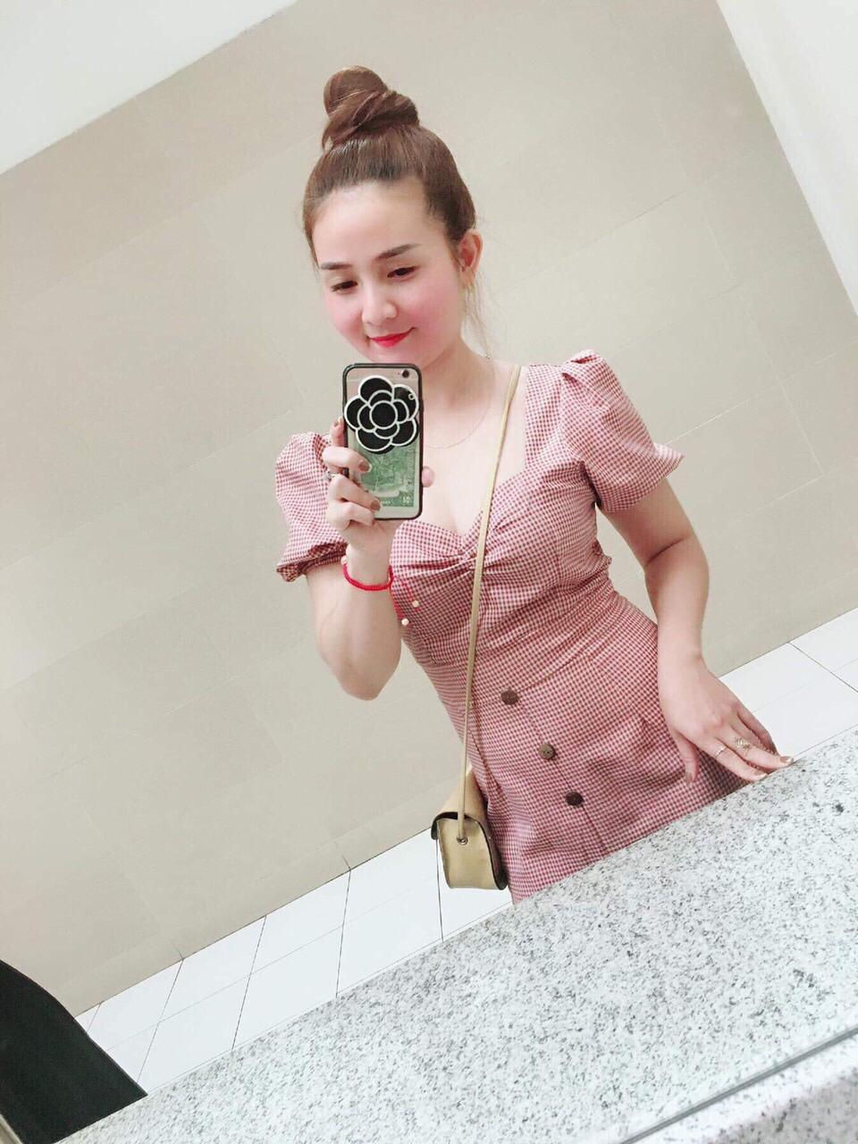 Thumbnail: Miss Huyen