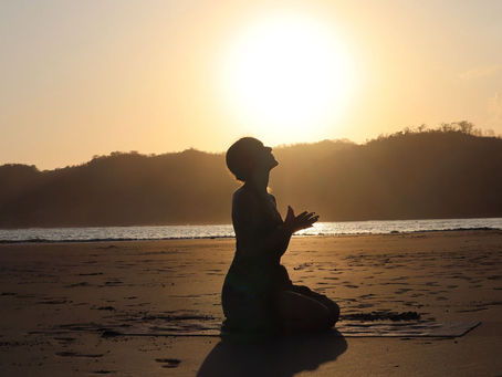Minding Your Own Business: Redescubriendo el Yoga 🌿