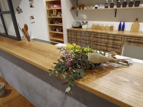 スワッグ作り・・・。