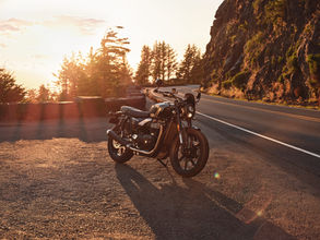 Triumph lança a nova Speed Twin 900 no Brasil: “estilo clássico, performance moderna e tecnologia refinada”