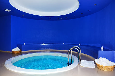 A clean and beautiful Jacuzzi