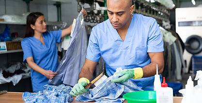 RenegadeBrandsUSAInc-382896-Man-Scrubs-Brush-image-a1.jpeg