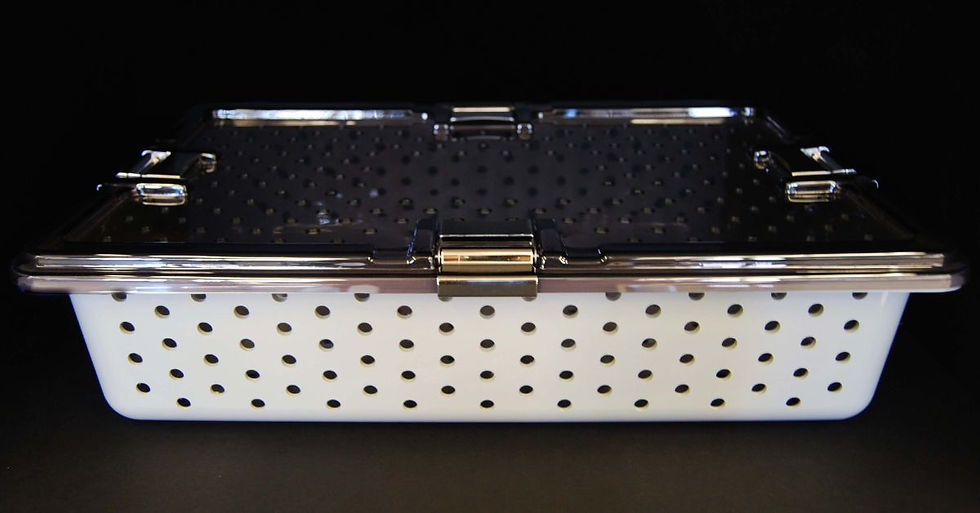 The Advantages of Manufacturing With Medical-Grade Plastic