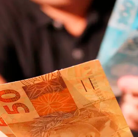 Seguro-desemprego: como fica a situação do trabalhador com salário reduzido ou contrato suspenso