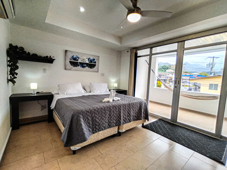 LARGE APARTMENT - AirBnB - Central Boquete