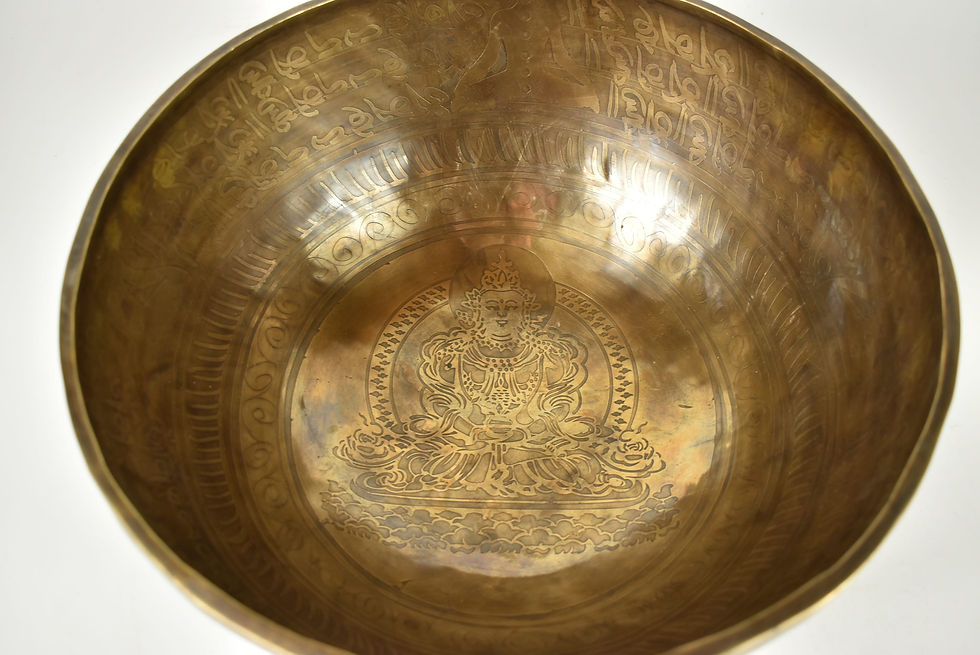 Miniaturbild: Klangschale Becken - Buddha Gravur - 3154 gr. 31 cm - Klangmassage
