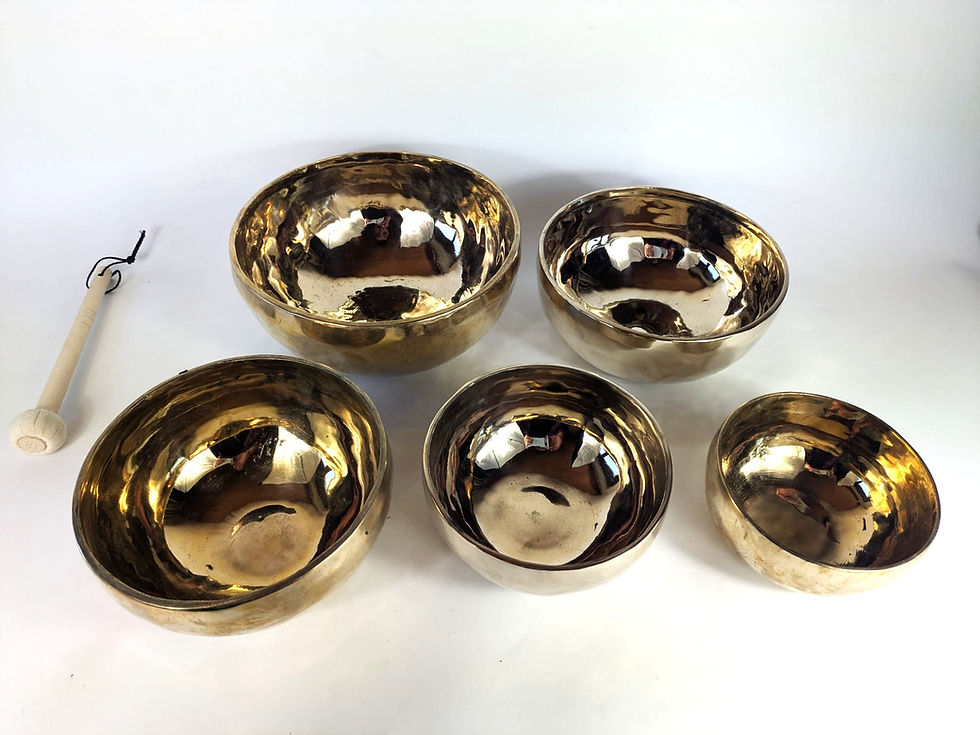Miniaturbild: Klangschalen 5er Set - 6,1 kg poliert - für Klangmassagen Meditation