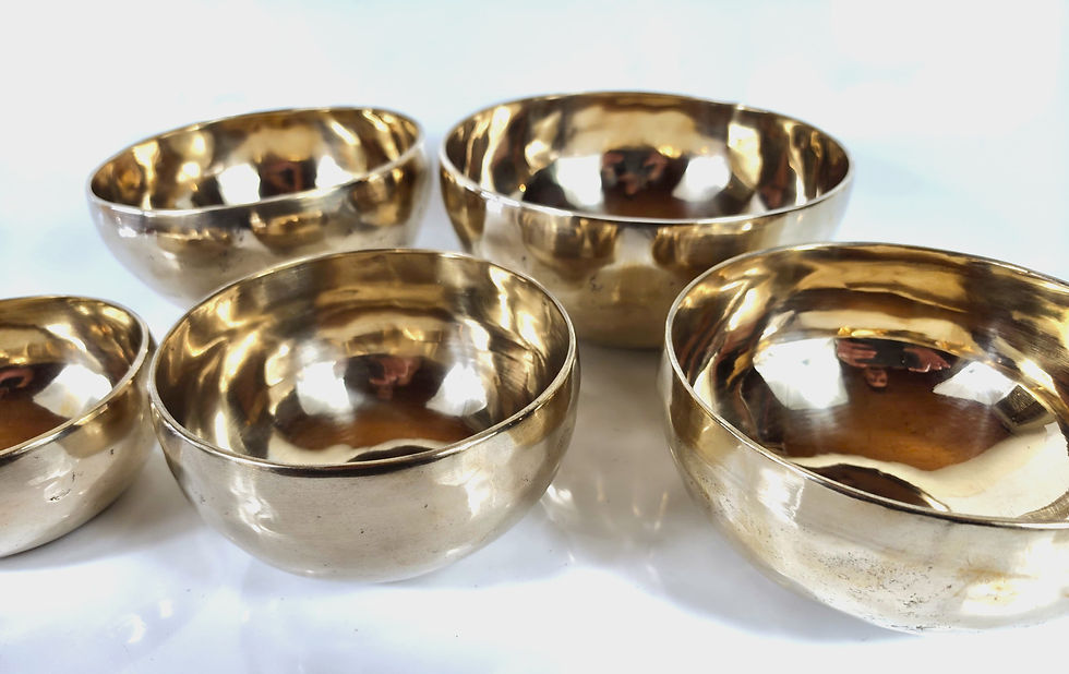 Miniaturbild: Klangschalen 5er Set poliert - 3,1 kg - Klangtherapie Meditation Klangmassage