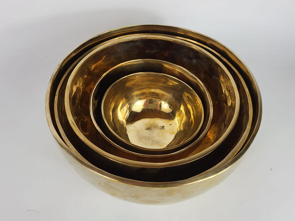 Klangschalen 5er Set - poliert - 4,4 kg - Klangtherapie u. Meditation