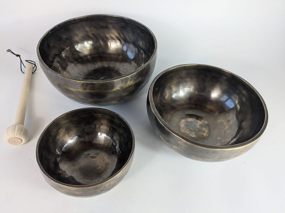 Thumbnail: Klangschalen 3er Set 3,5 kg - antik style  - Klangtherapie Meditation