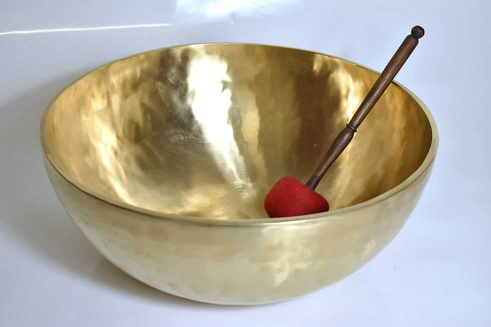 Miniaturbild: Fußklangschale -  matt - 10,5 kg ca. 51 cm - Klangmassage Therapie Meditation