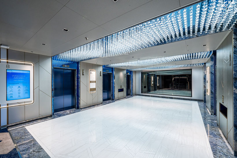 Lift Lobby Chandeliers - Norwegian Prima