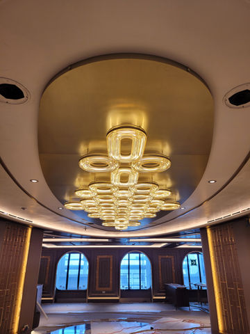 Martini Bar Chandelier - Oceania Vista, bespoke lighting fixtures, made in germany, lighting manufacturer, cruise ships, decorative lighting, customized chandeliers, Oceania vista