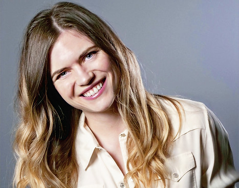 Jennifer Dean Headshot
