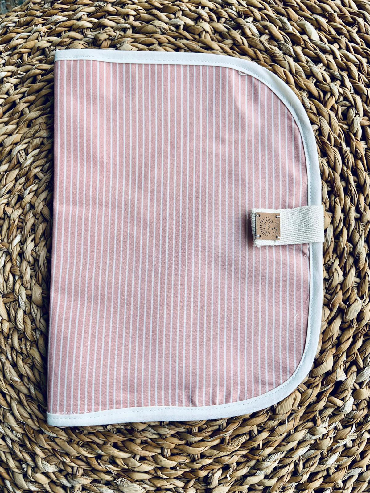 Porta toalla y pañales Rosa