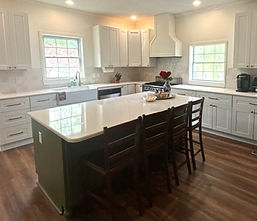 Kitchen Island_edited.jpg