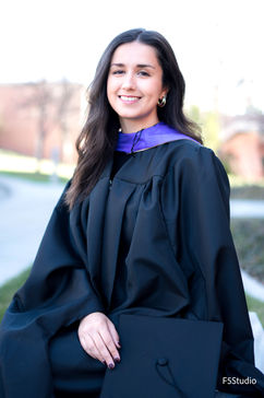 Andrea Vert Retouched-3.jpg