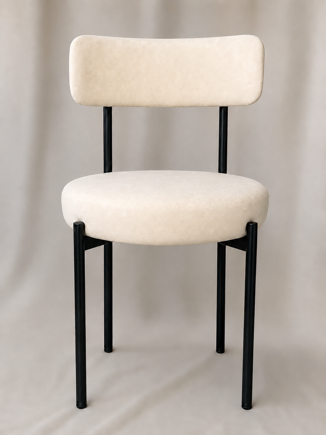 Modern Luxury White Velvet Chairs