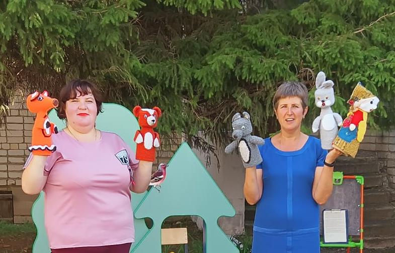 В гостях у елей